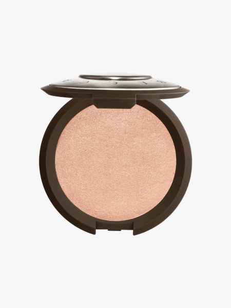 Smashbox x Becca Shimmering Skin Perfector Pressed Highlighter in branded component on a light gray background