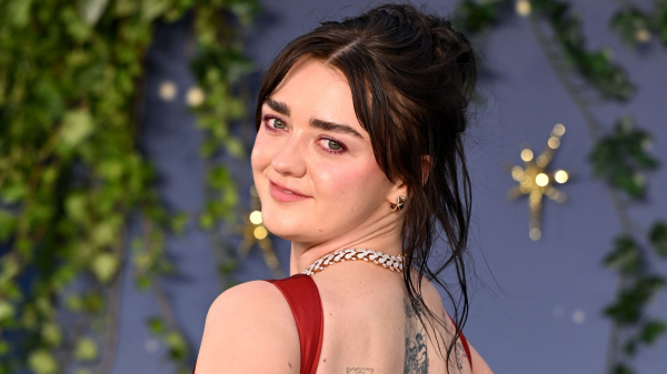 Maisie Williams Went Full ’90s Updo at the Practical Magic Premiere—See the Photos